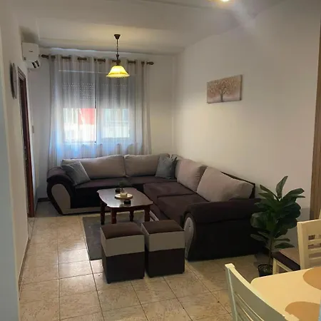 Apartamento Apartements Myslym Shyri,tirane