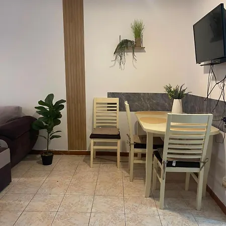 Apartamento Apartements Myslym Shyri,tirane *